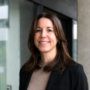 Dr. Claudia Uebler