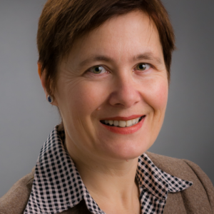 Dr. Eva Kocher
